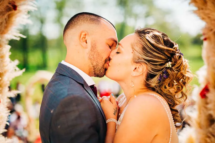Mariage cérémonie laïque au château de Noirbreuil
